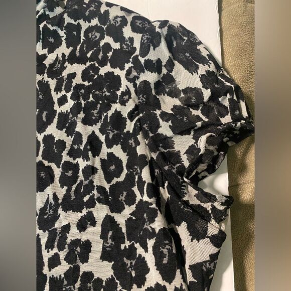 NY collection mock neck black animal print cap sleeve blouse breathable mesh XL - Picture 5 of 10